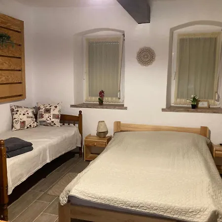 Apartament Tiszavirag Vendeghaz